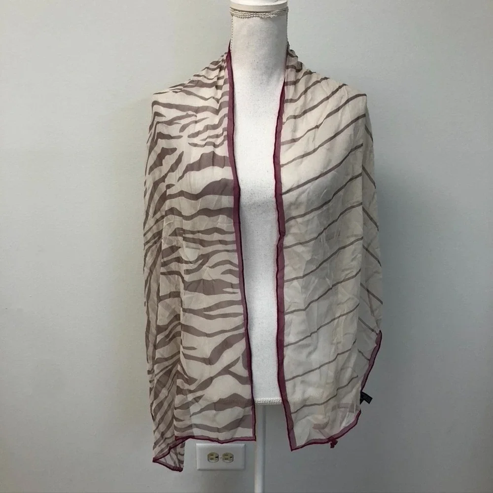 Coveri Collection Silk Rectangle Scarf Wrap‎ Shawl Small Lightweight Tiger Print